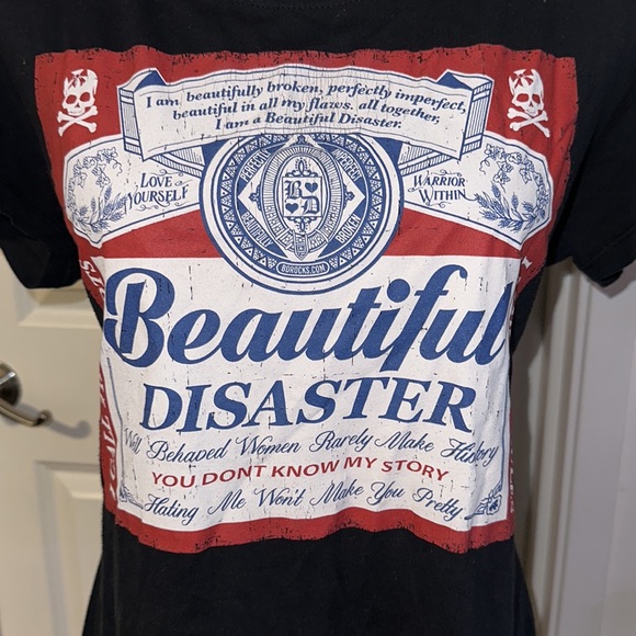 Retired Beautiful Disaster “I call the shots” T-shirt - Picture 2 of 10